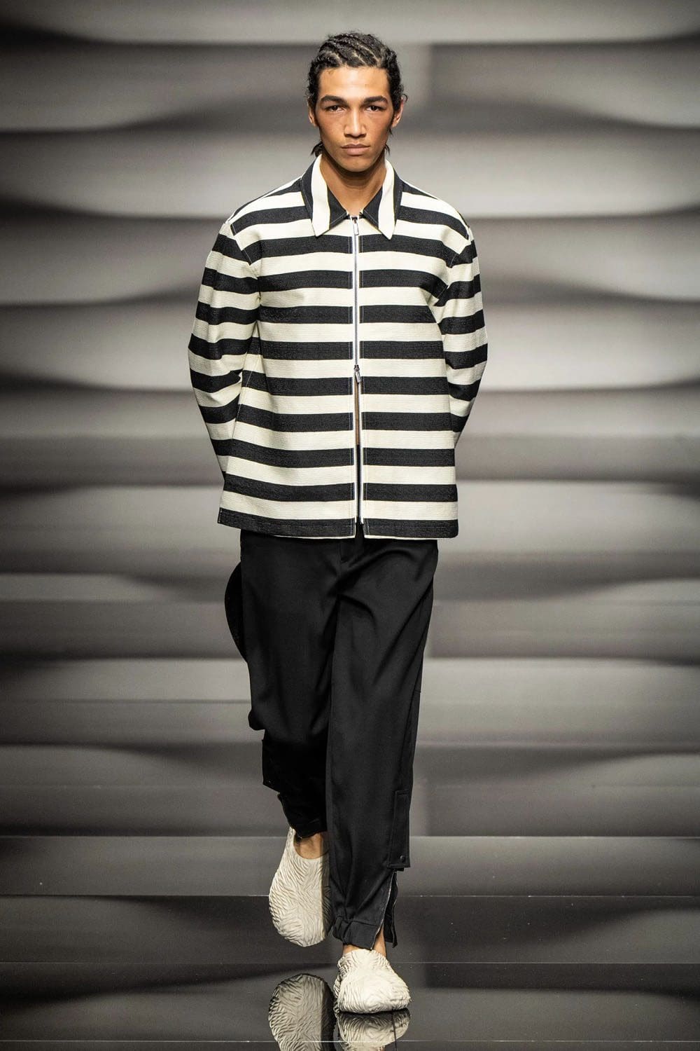 Emporio Armani Herren Frühling Sommer 2023 Runway Magazin