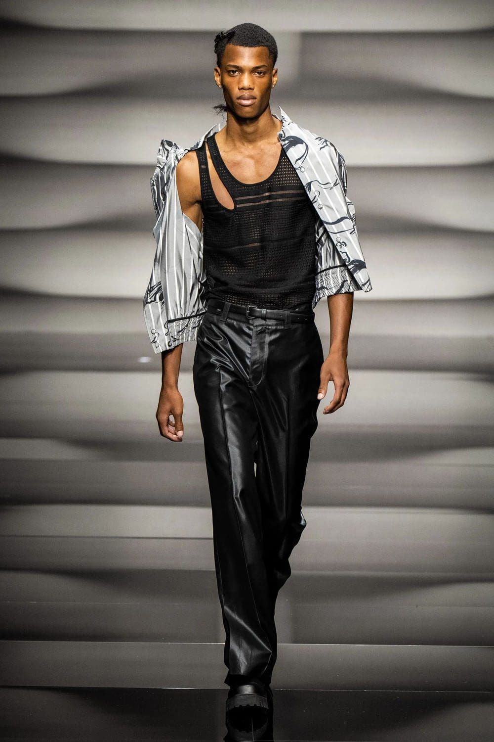 Emporio Armani Herren Frühling Sommer 2023 Runway Magazin