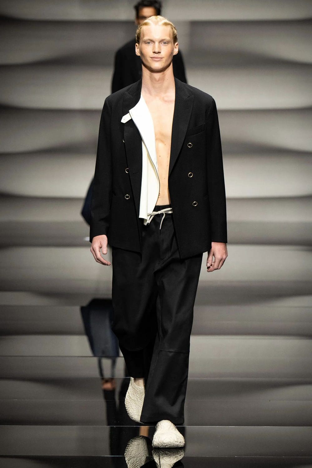 Emporio Armani Herren Frühling Sommer 2023 Runway Magazin