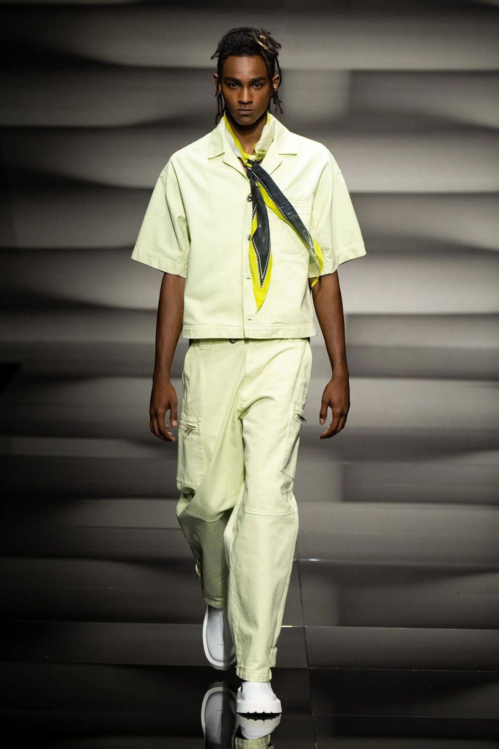 Emporio Armani Herren Frühling Sommer 2023 Runway Magazin