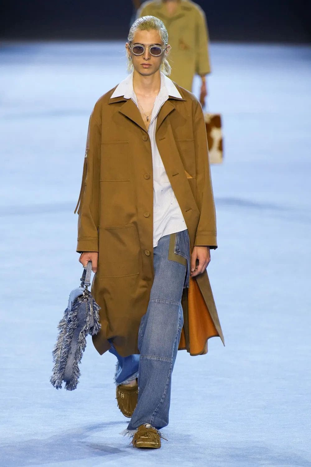 フェンディ メンズ 春夏 2023 Runway 雑誌