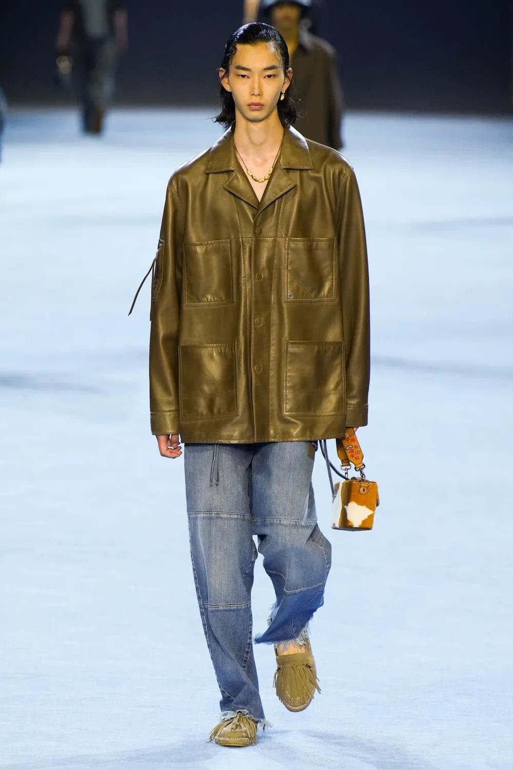 フェンディ メンズ 春夏 2023 Runway 雑誌