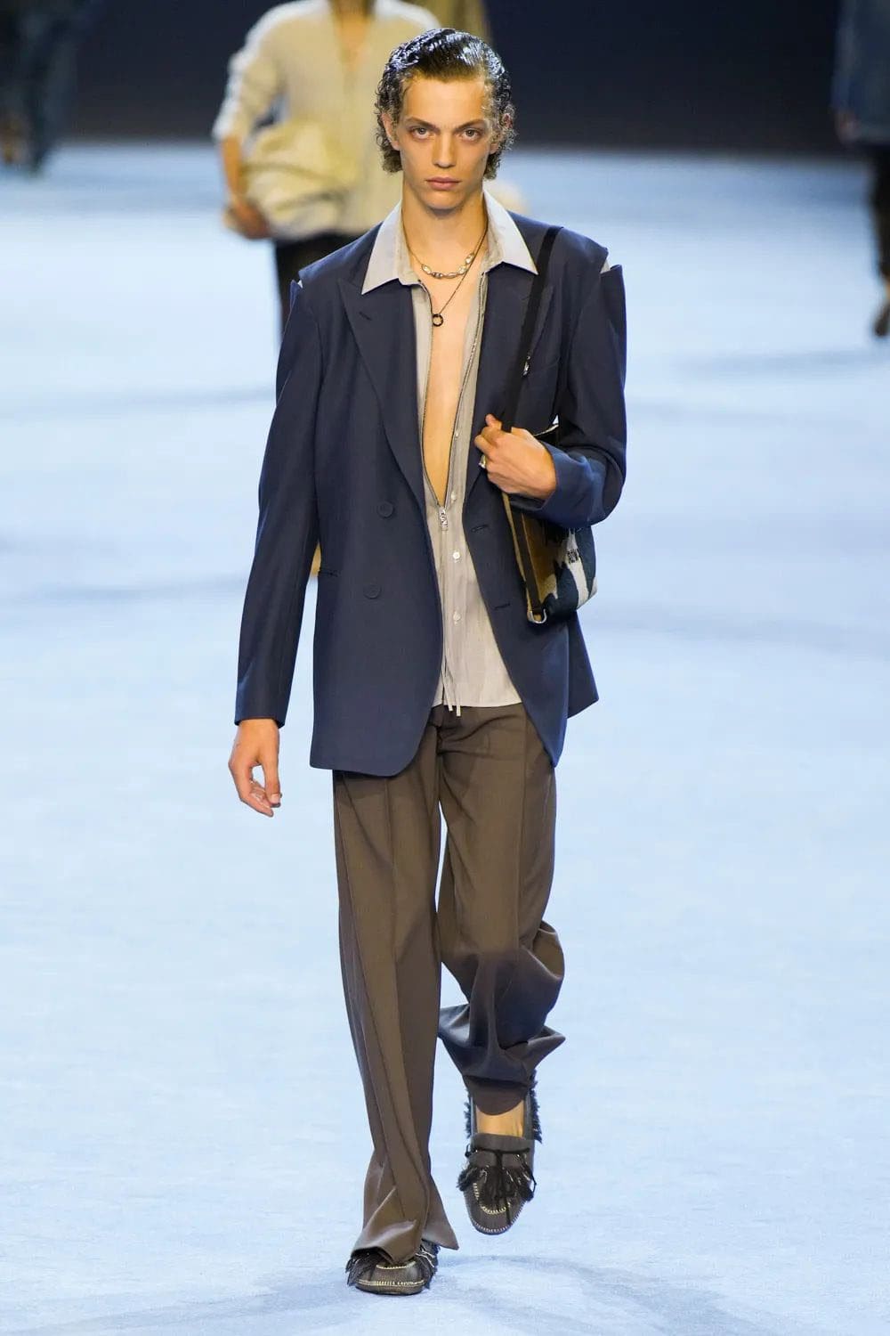 フェンディ メンズ 春夏 2023 Runway 雑誌