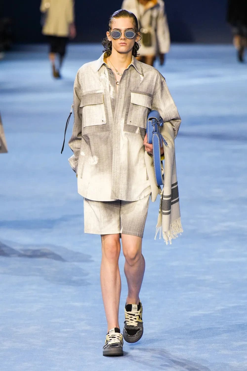 フェンディ メンズ 春夏 2023 Runway 雑誌