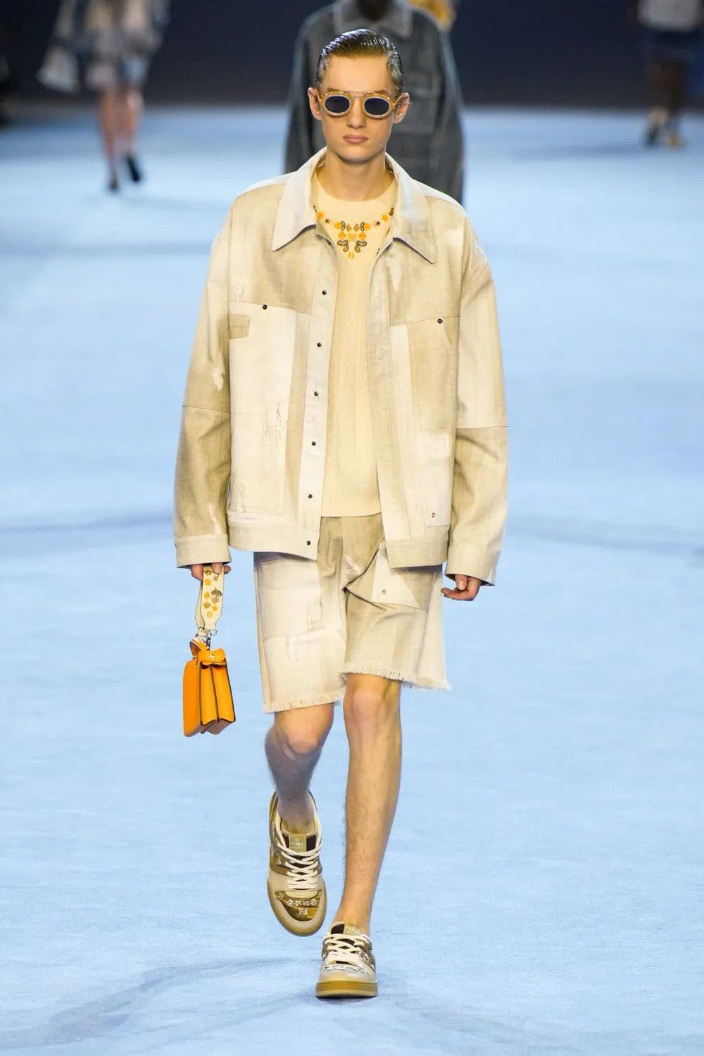 フェンディ メンズ 春夏 2023 Runway 雑誌
