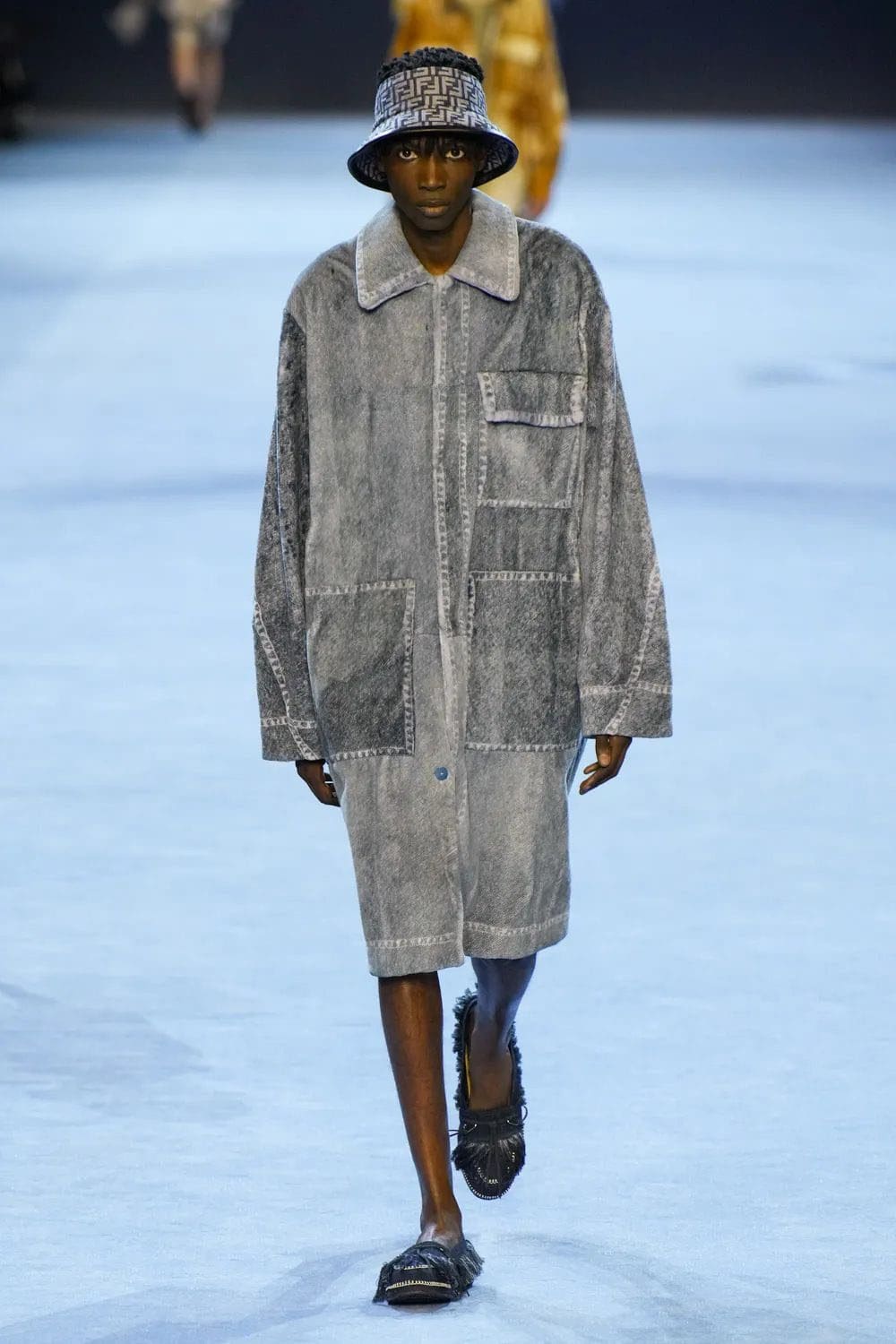 フェンディ メンズ 春夏 2023 Runway 雑誌