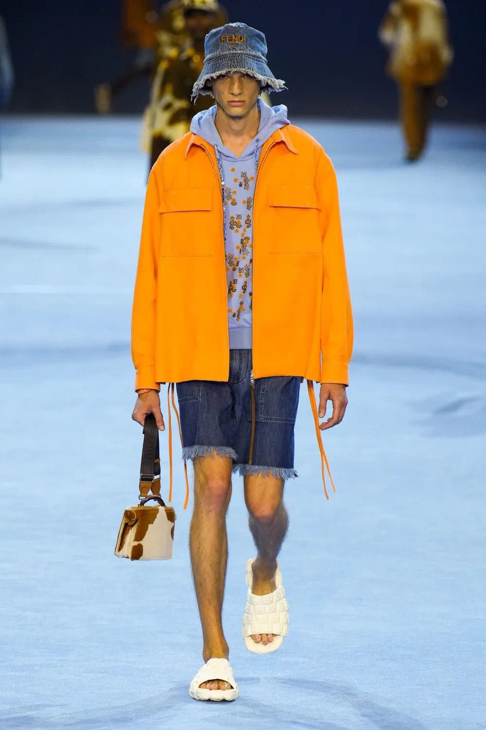 フェンディ メンズ 春夏 2023 Runway 雑誌