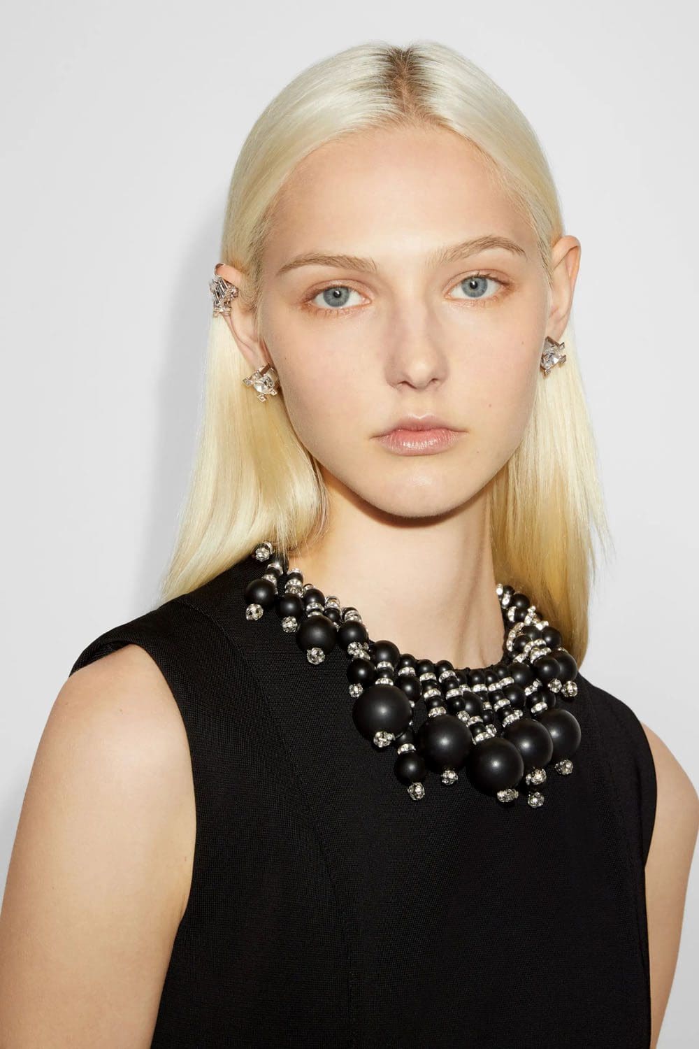 Hôtel Givenchy 2023 Runway Magazine