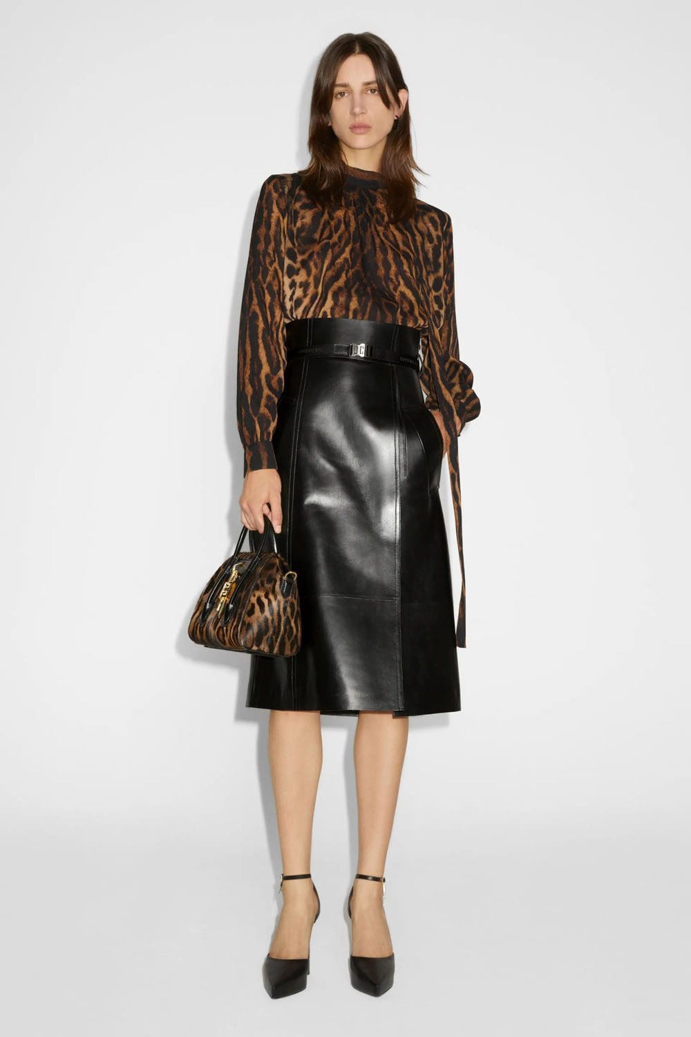 Hôtel Givenchy 2023 Runway Magazine