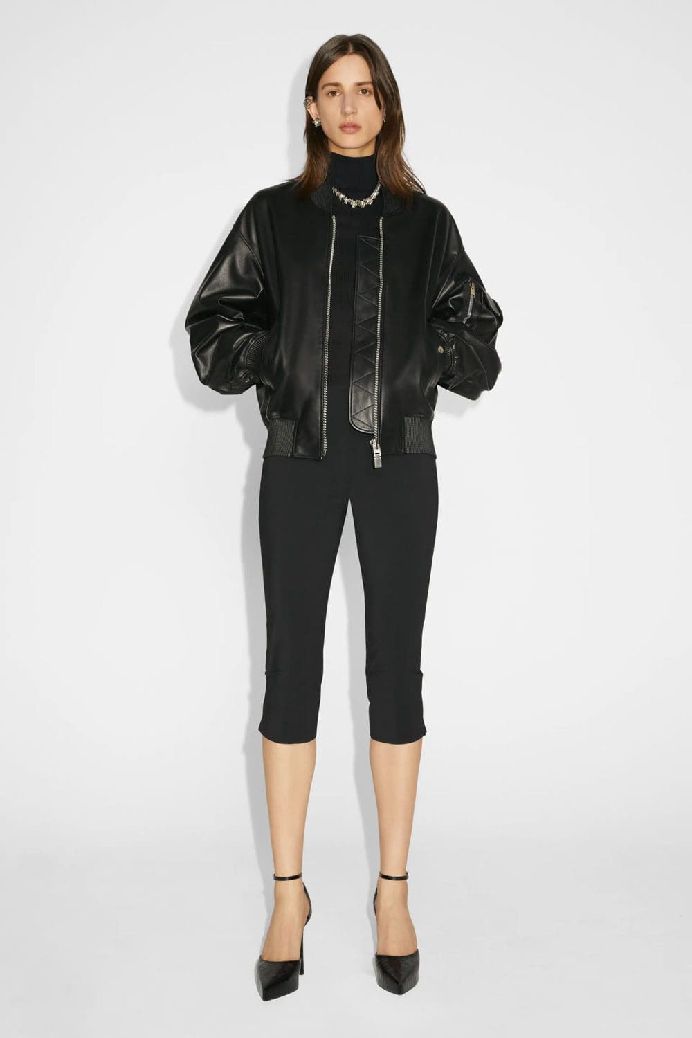 Hôtel Givenchy 2023 Runway Magazine