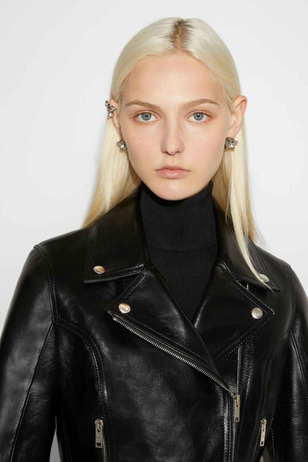 Hôtel Givenchy 2023 Runway Magazine