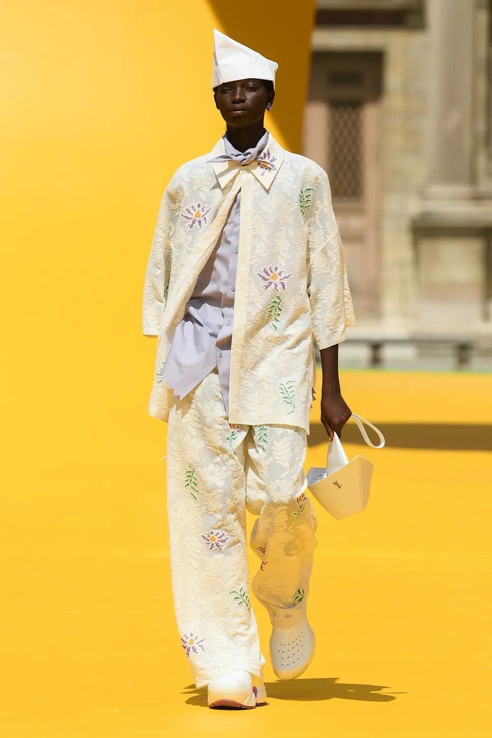 Louis Vuitton Printemps Été 2023 Hommes Runway Magazine