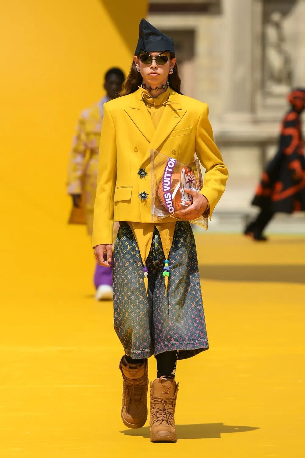 Louis Vuitton Printemps Été 2023 Hommes Runway Magazine
