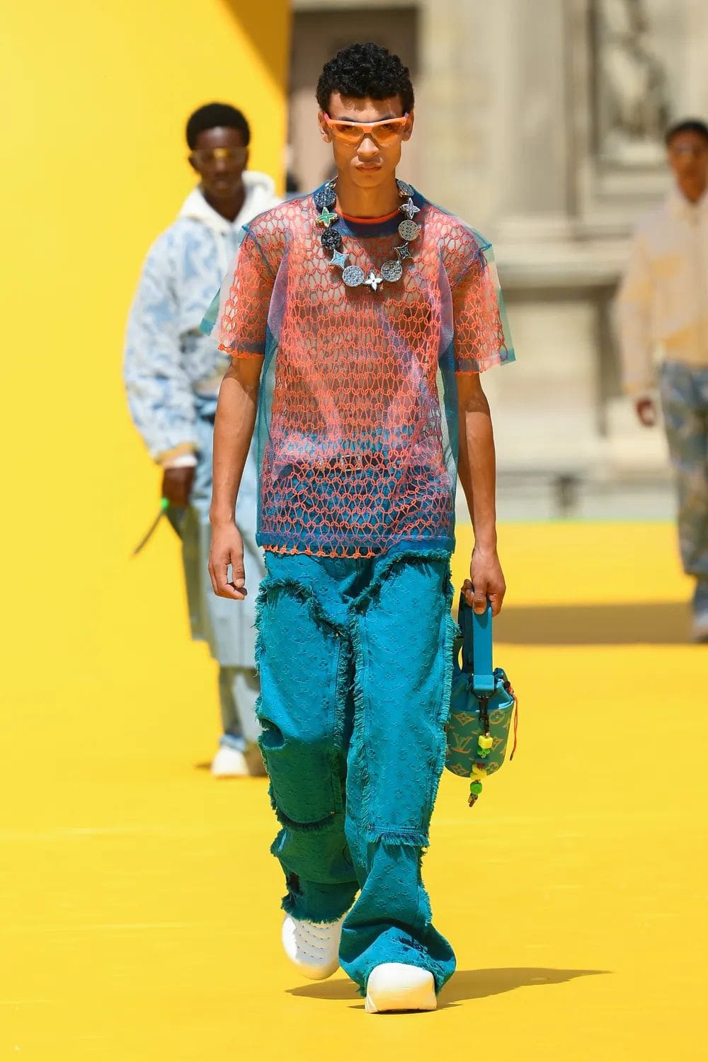 Louis Vuitton Printemps Été 2023 Hommes Runway Magazine