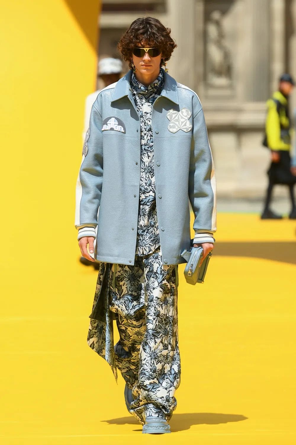 Louis Vuitton Printemps Été 2023 Hommes Runway Magazine
