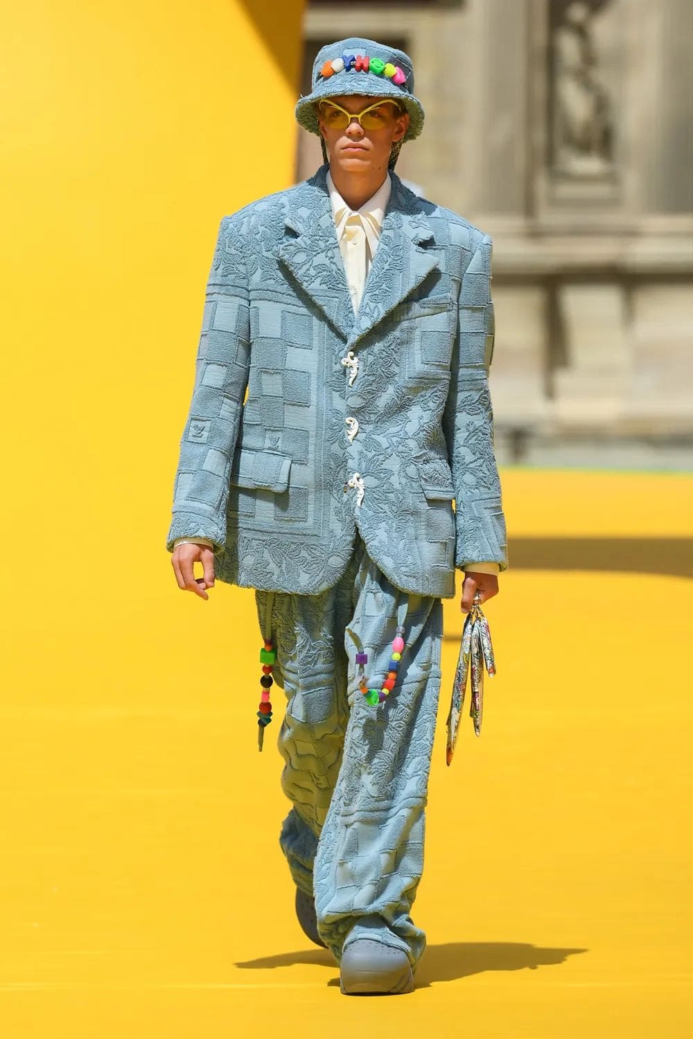 Louis Vuitton Printemps Été 2023 Hommes Runway Magazine