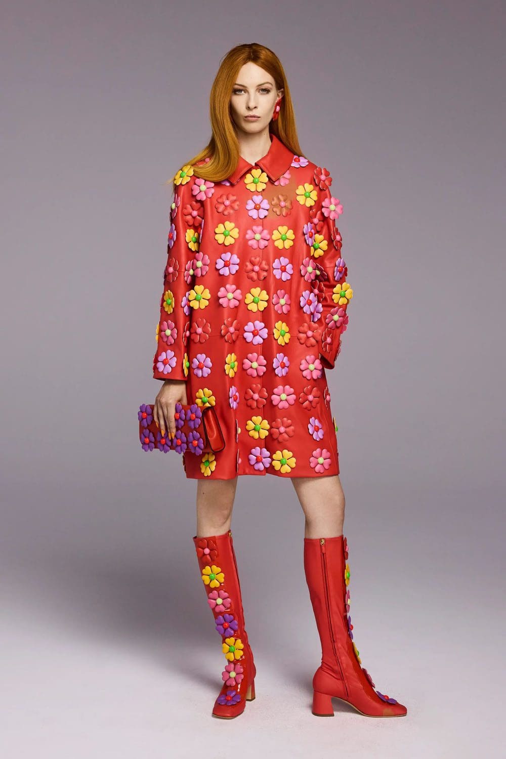Moschino Resort 2023 Runway Magazin