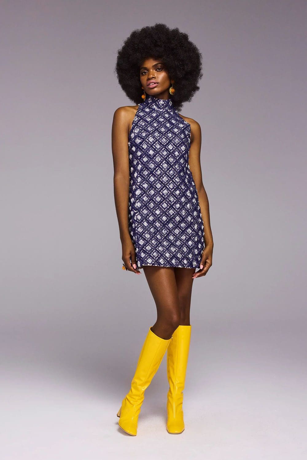 Moschino Resort 2023 Runway Magazin