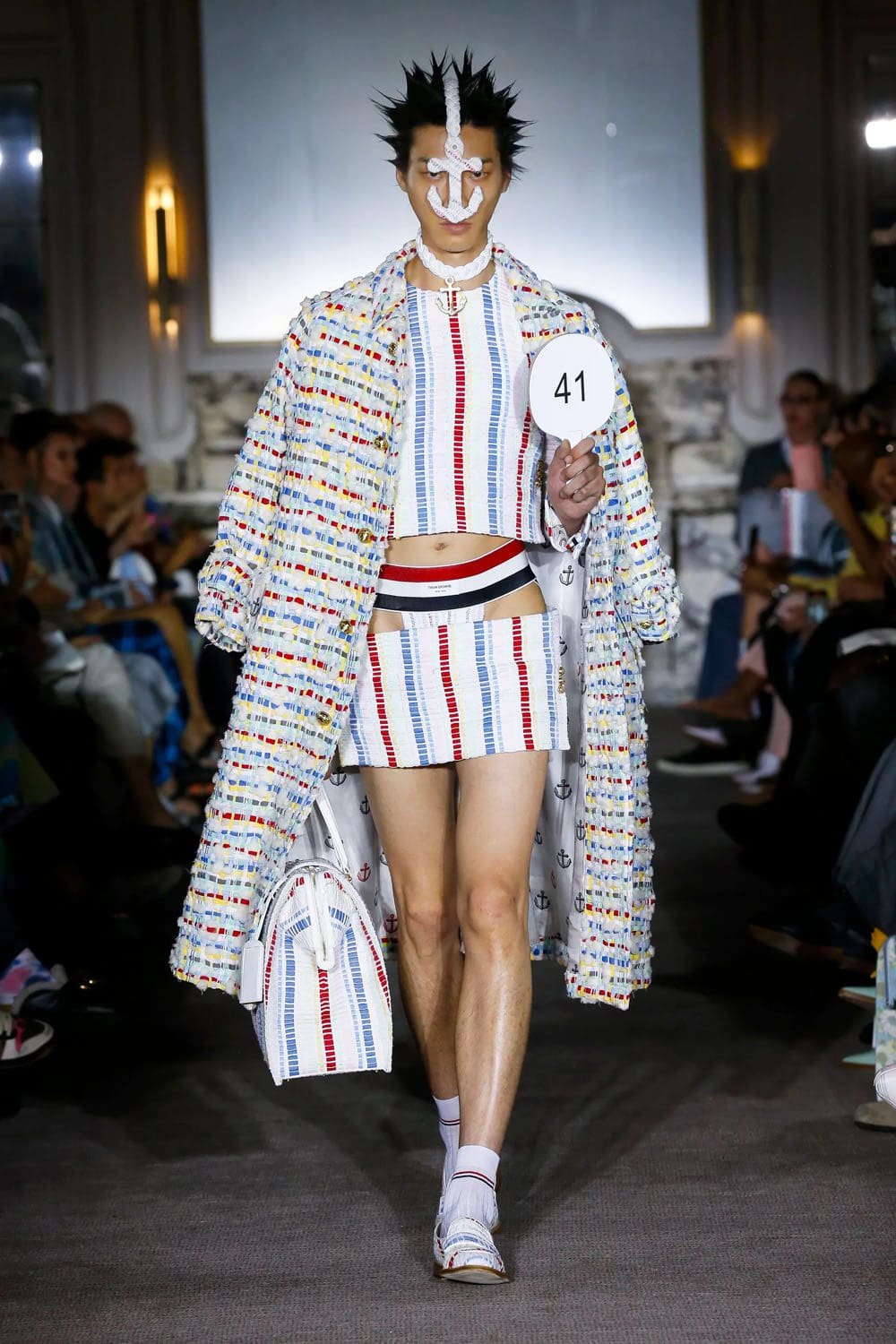 トム ブラウン 春夏 2023 Runway 雑誌