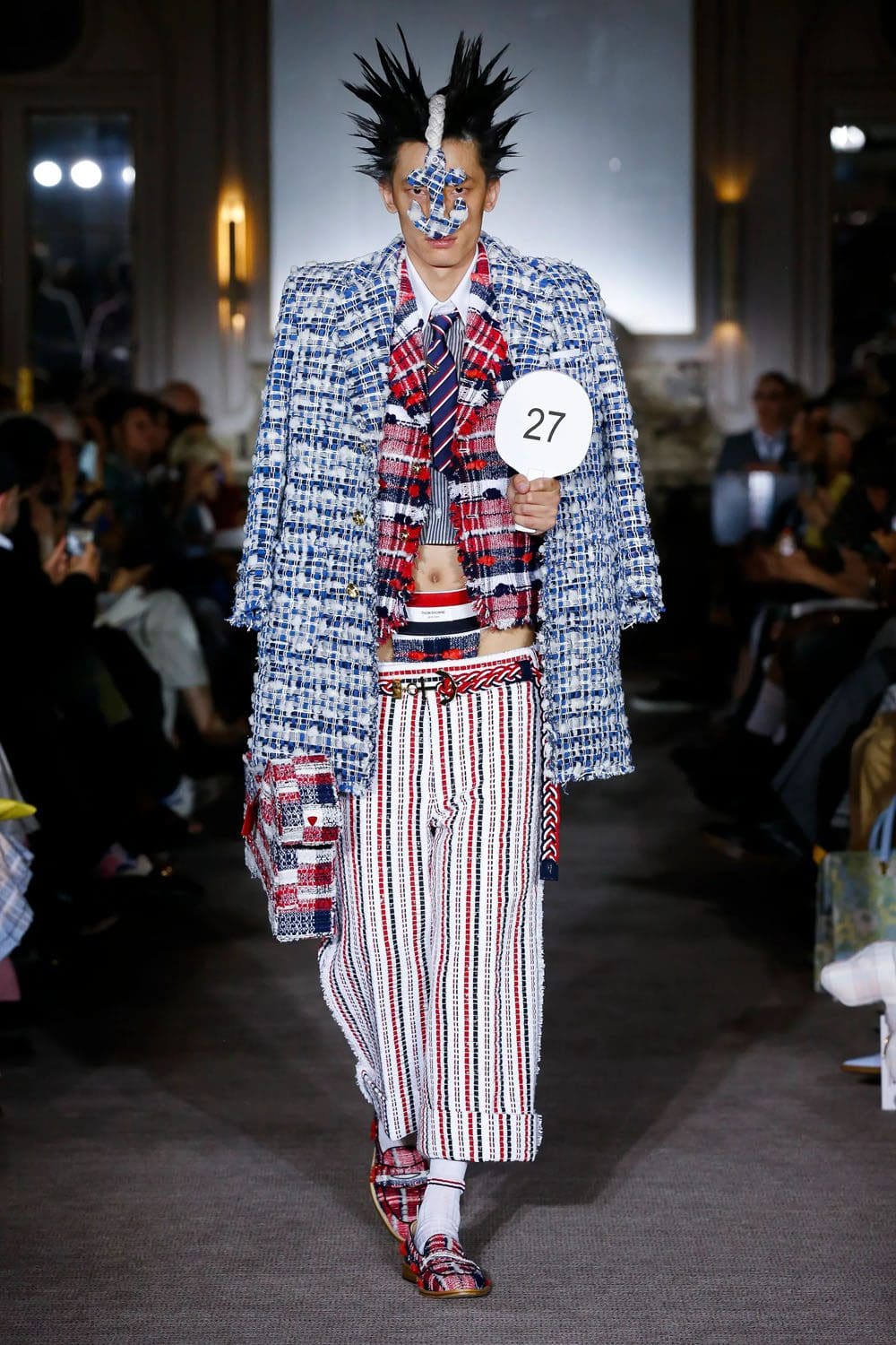 トム ブラウン 春夏 2023 Runway 雑誌