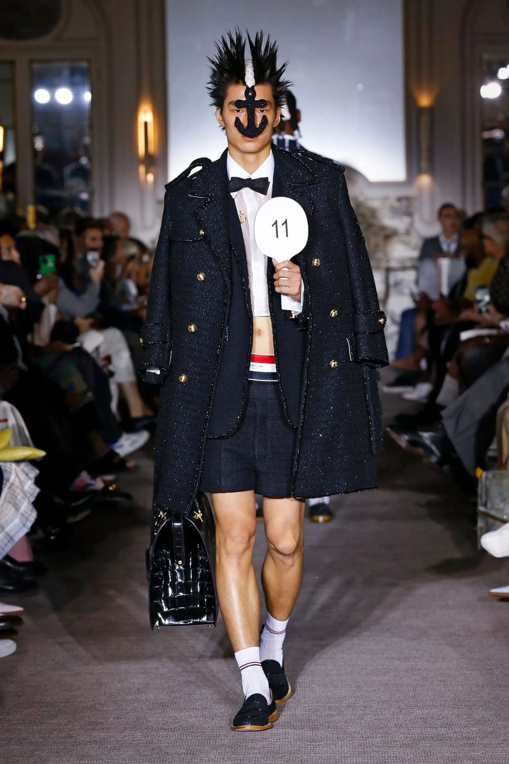 トム ブラウン 春夏 2023 Runway 雑誌