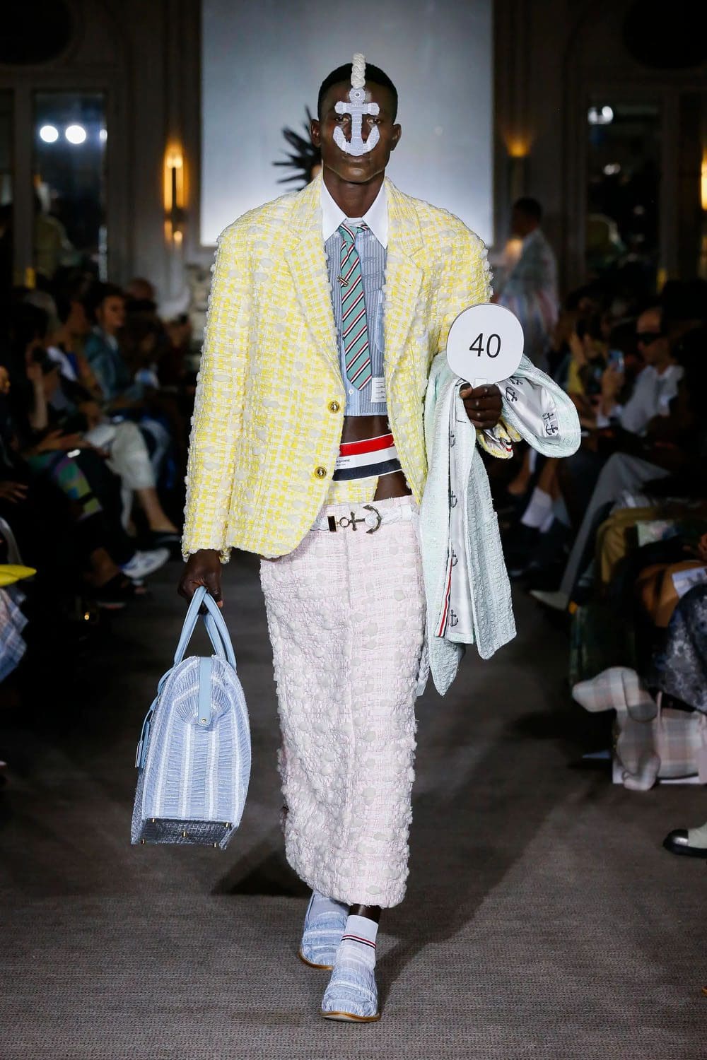 トム ブラウン 春夏 2023 Runway 雑誌