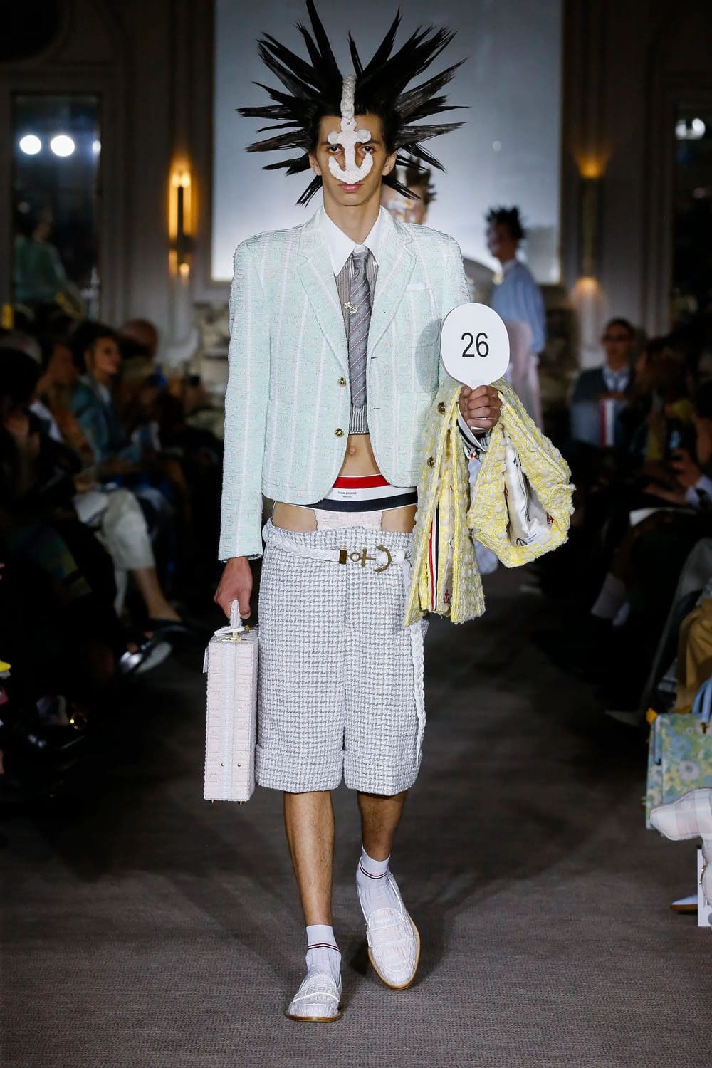 トム ブラウン 春夏 2023 Runway 雑誌