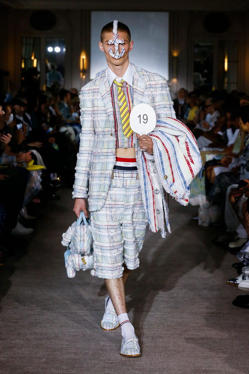 トム ブラウン 春夏 2023 Runway 雑誌