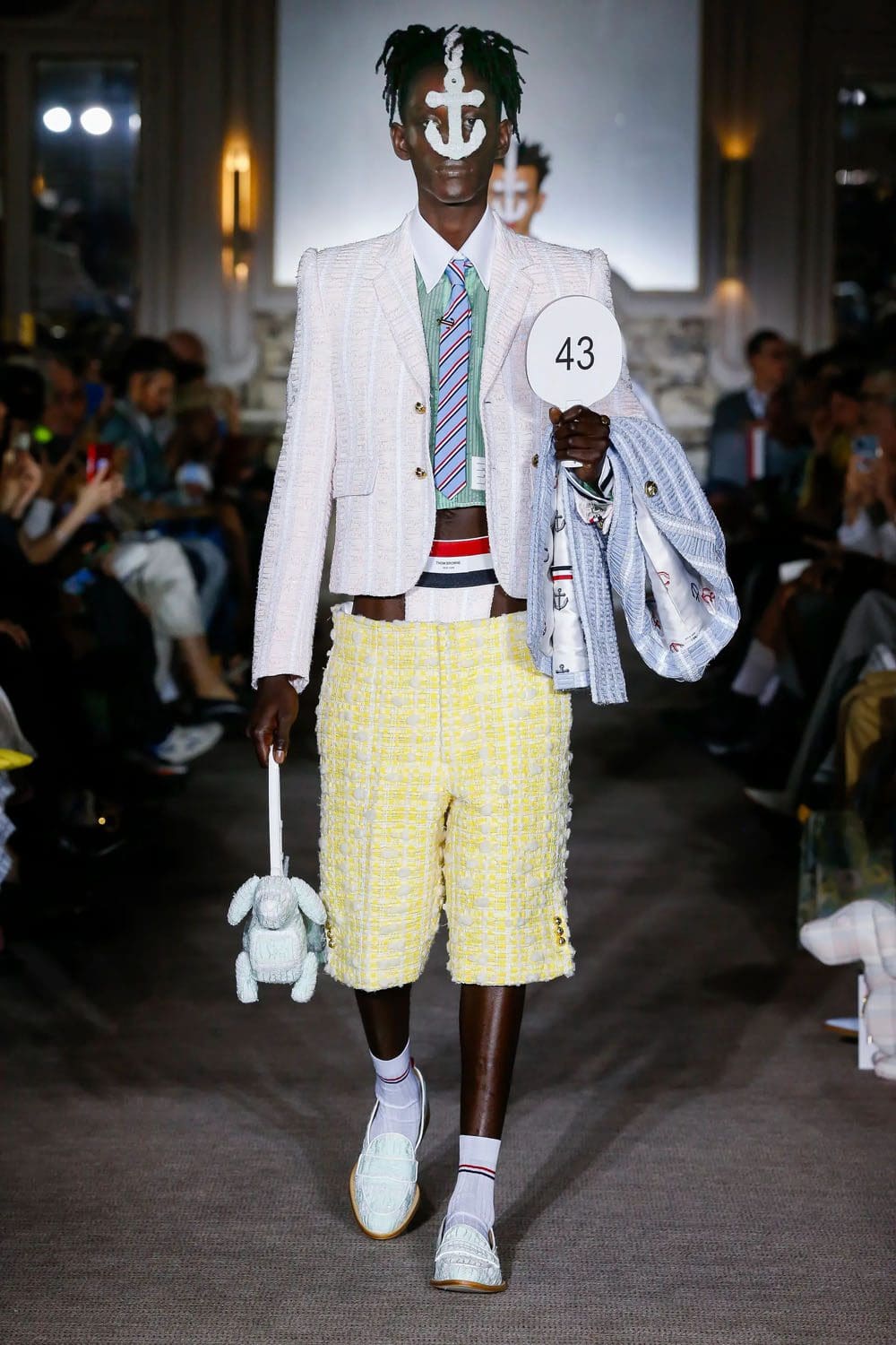 トム ブラウン 春夏 2023 Runway 雑誌