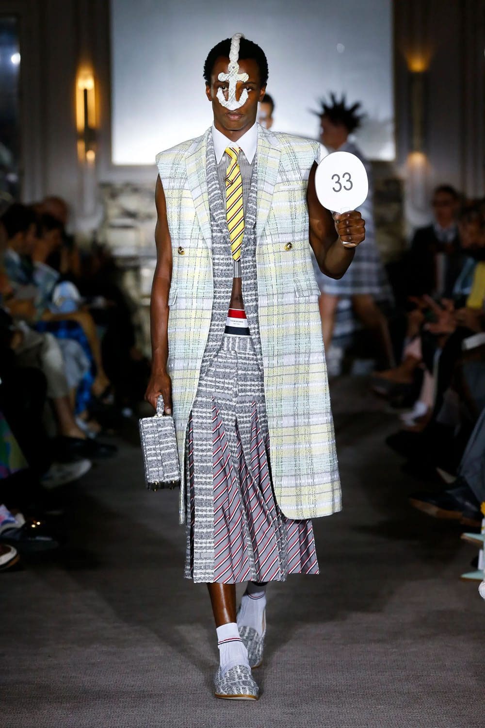 トム ブラウン 春夏 2023 Runway 雑誌