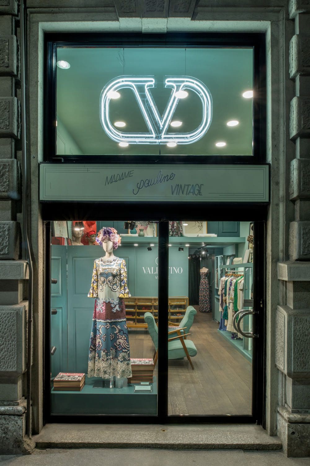 VALENTINO VINTAGE - MADAME PAULINA - RUNWAY MAGAZINE