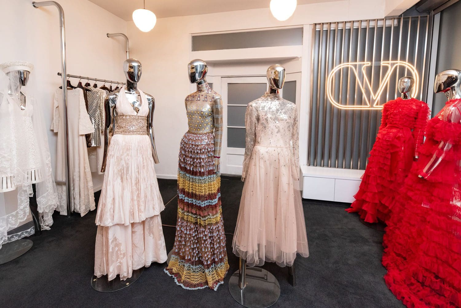 VALENTINO VINTAGE RESSURREIÇÃO VINTAGE - RUNWAY MAGAZINE