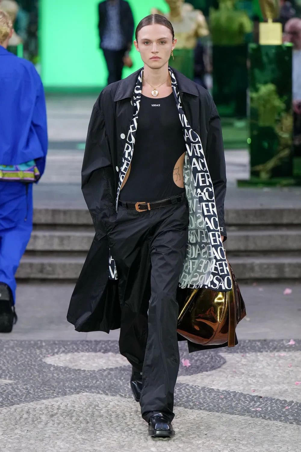 Versace Herren Frühling Sommer 2023 Runway Magazin