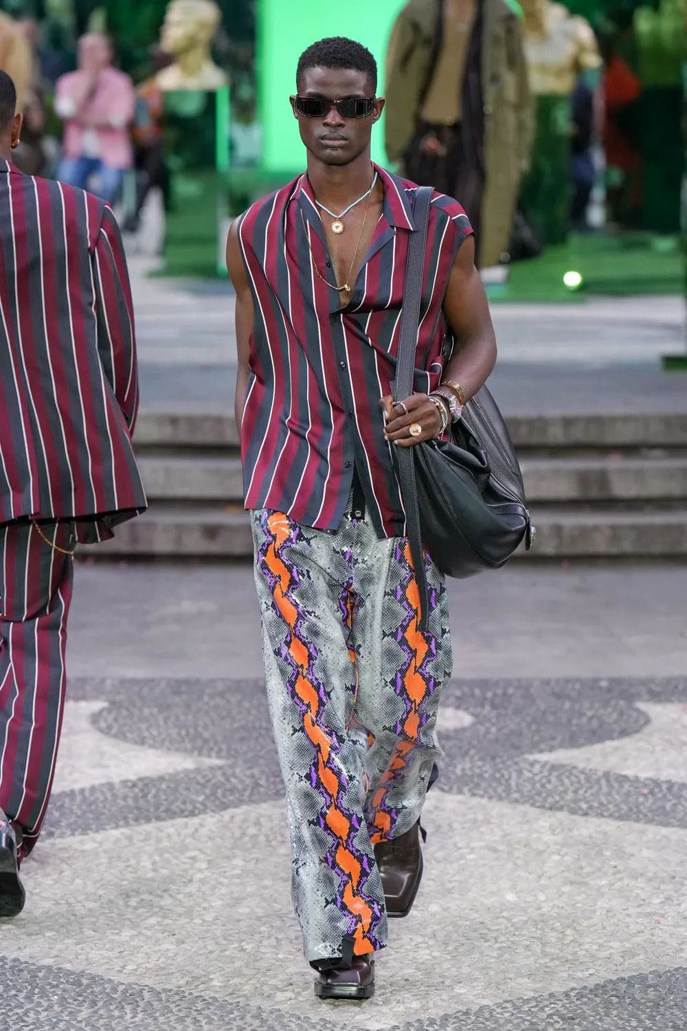 Versace Herren Frühling Sommer 2023 Runway Magazin