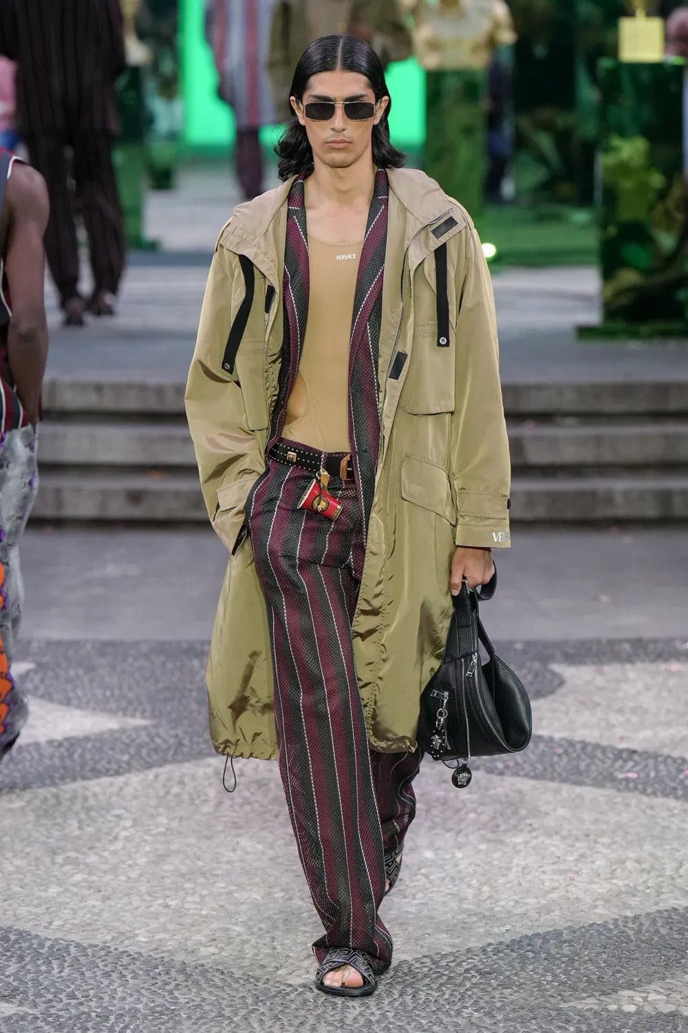 Versace Herren Frühling Sommer 2023 Runway Magazin