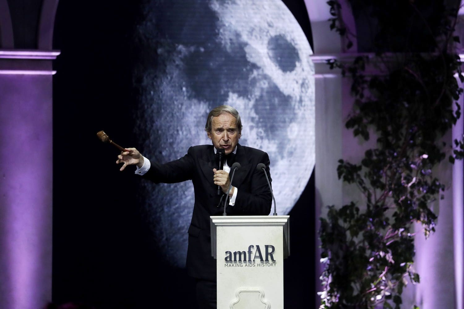 amfAR Gala Cannes 2022 Runway Magazine