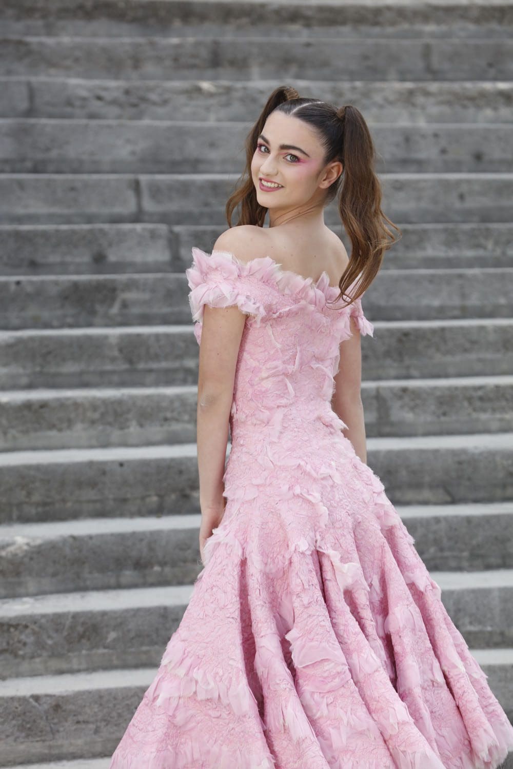 Franck Sorbier Alta Costura Outono Inverno 2022-2023 Runway revista