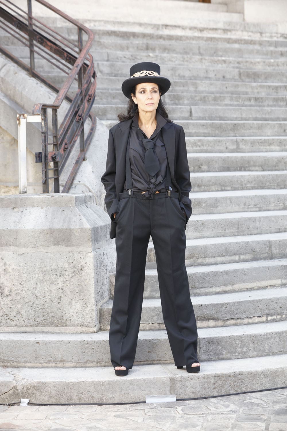 Franck Sorbier Alta Costura Outono Inverno 2022-2023 Runway revista