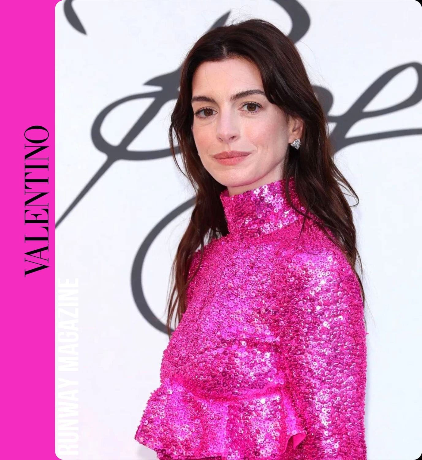 Anne Hathaway at Valentino The Beginning Haute Couture Fall 2022-2023