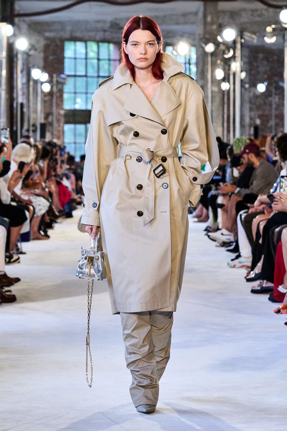 Alexandre Vauthier 2022 秋冬高级时装-2023 Runway 杂志
