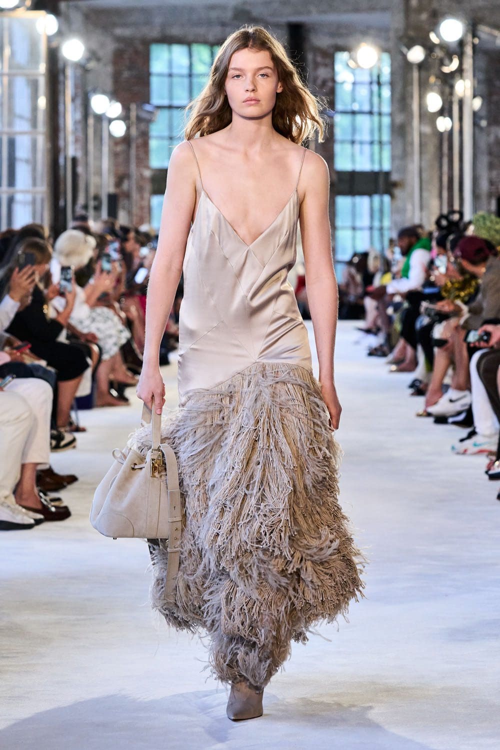 Alexandre Vauthier 2022 秋冬高级时装-2023 Runway 杂志