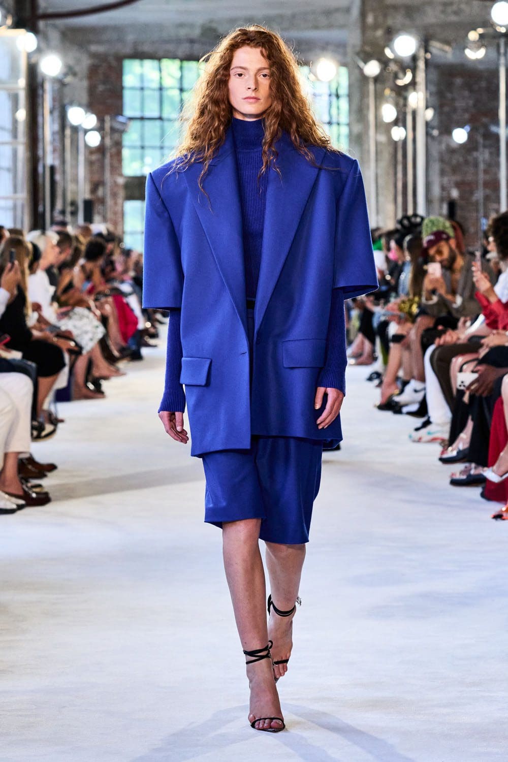Alexandre Vauthier 2022 秋冬高级时装-2023 Runway 杂志
