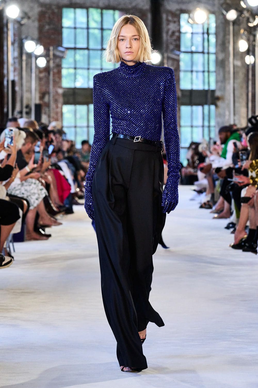 Alexandre Vauthier 2022 秋冬高级时装-2023 Runway 杂志
