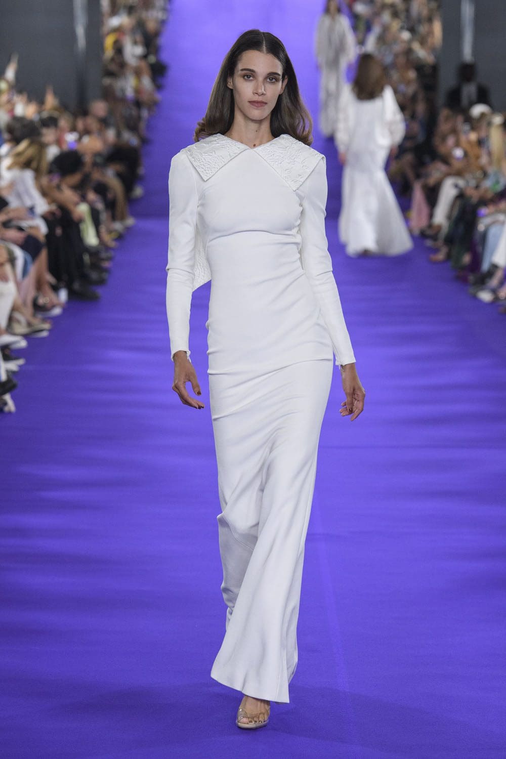Alexis Mabille Haute Couture Herbst 2022-2023 Runway Magazin