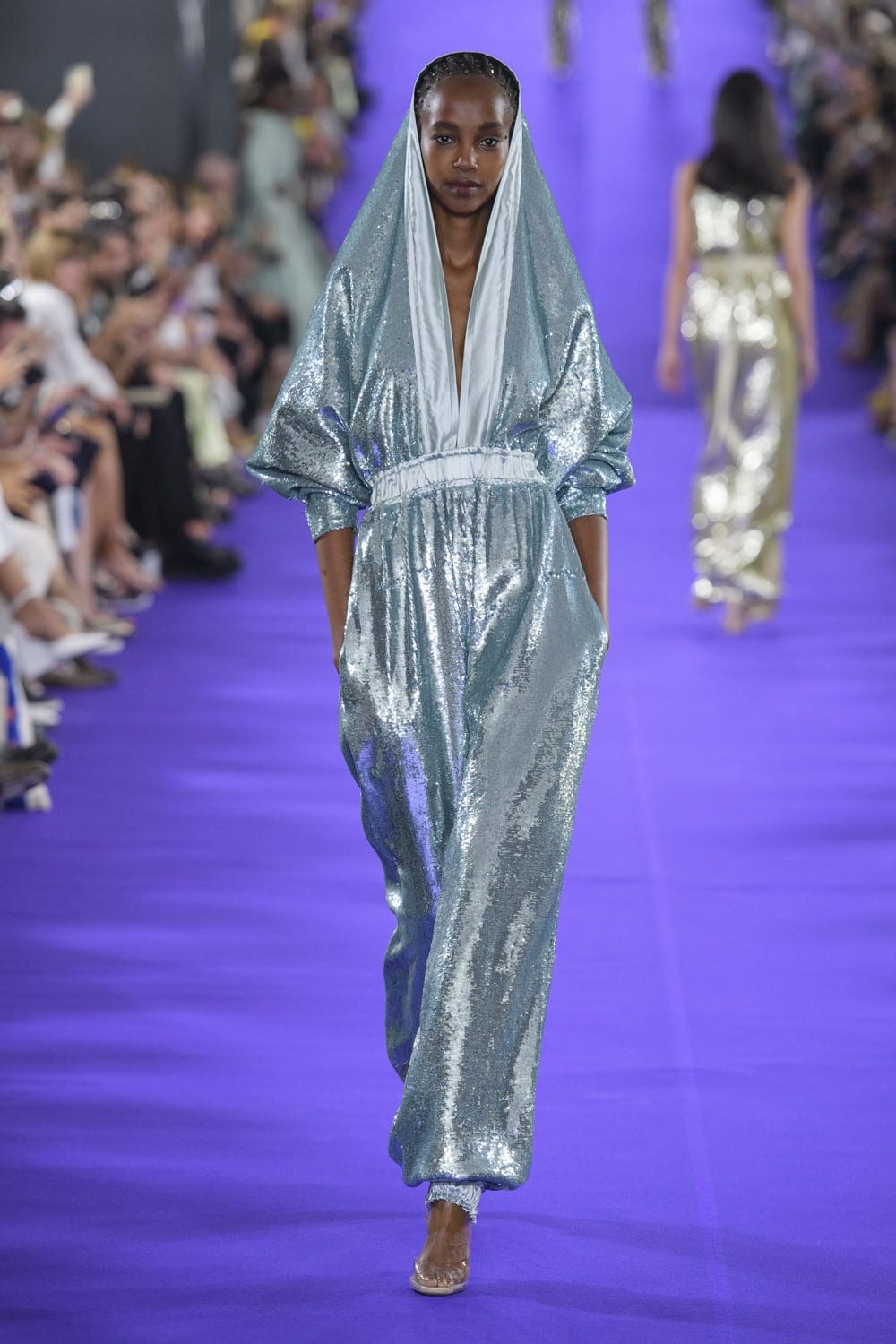 Alexis Mabille Haute Couture Herbst 2022-2023 Runway Magazin