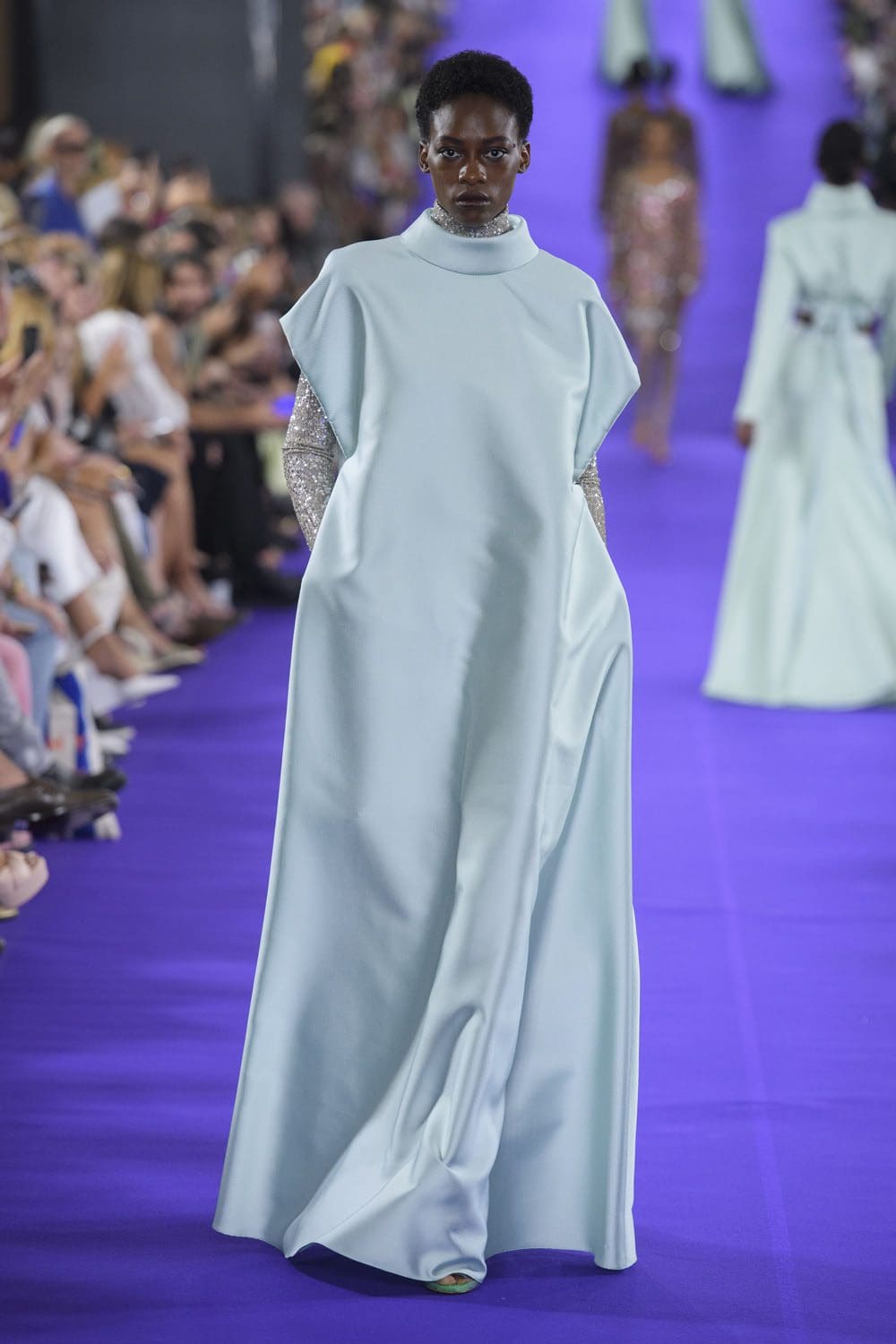 Alexis Mabille Haute Couture Herbst 2022-2023 Runway Magazin