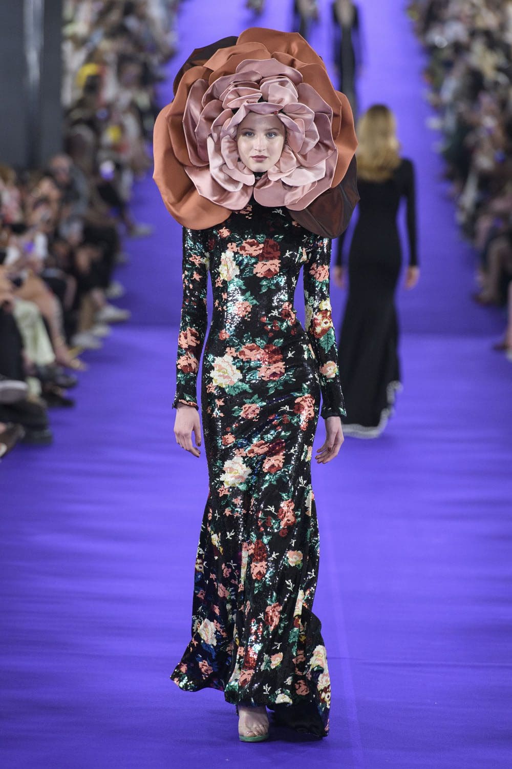 Alexis Mabille Haute Couture Herbst 2022-2023 Runway Magazin