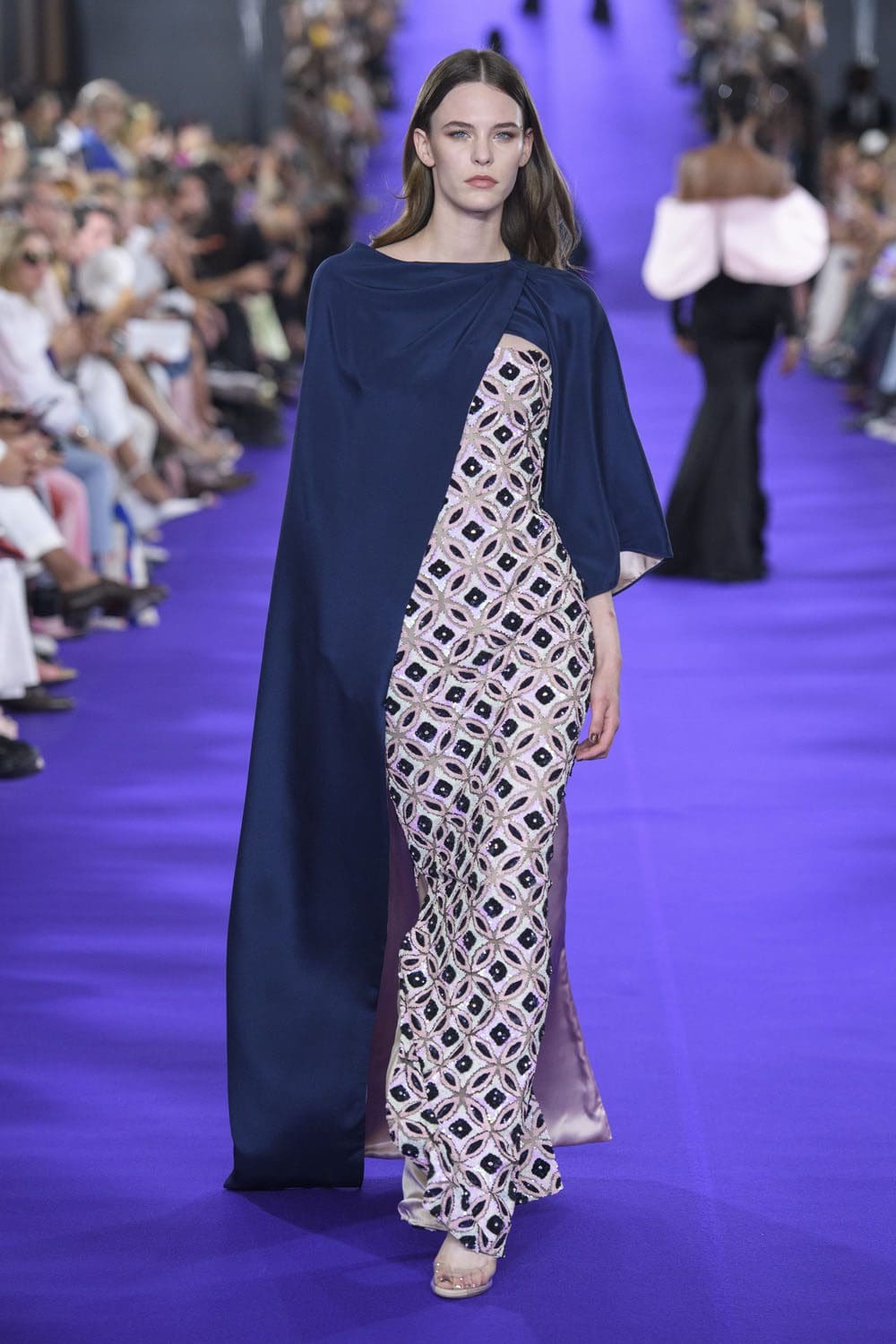 Alexis Mabille Haute Couture Herbst 2022-2023 Runway Magazin