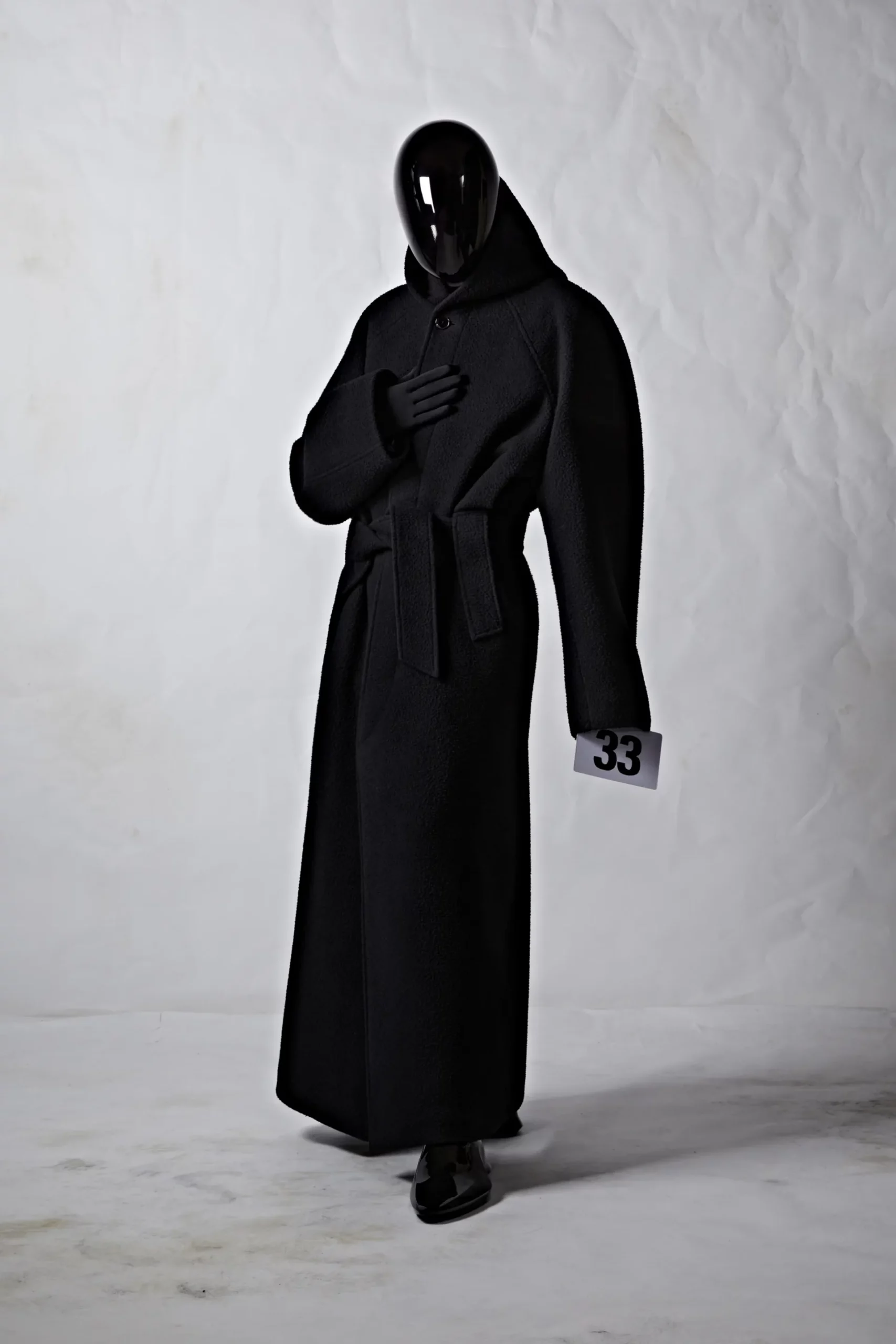 Balenciaga 2022 秋冬高级定制系列-2023 Runway 杂志