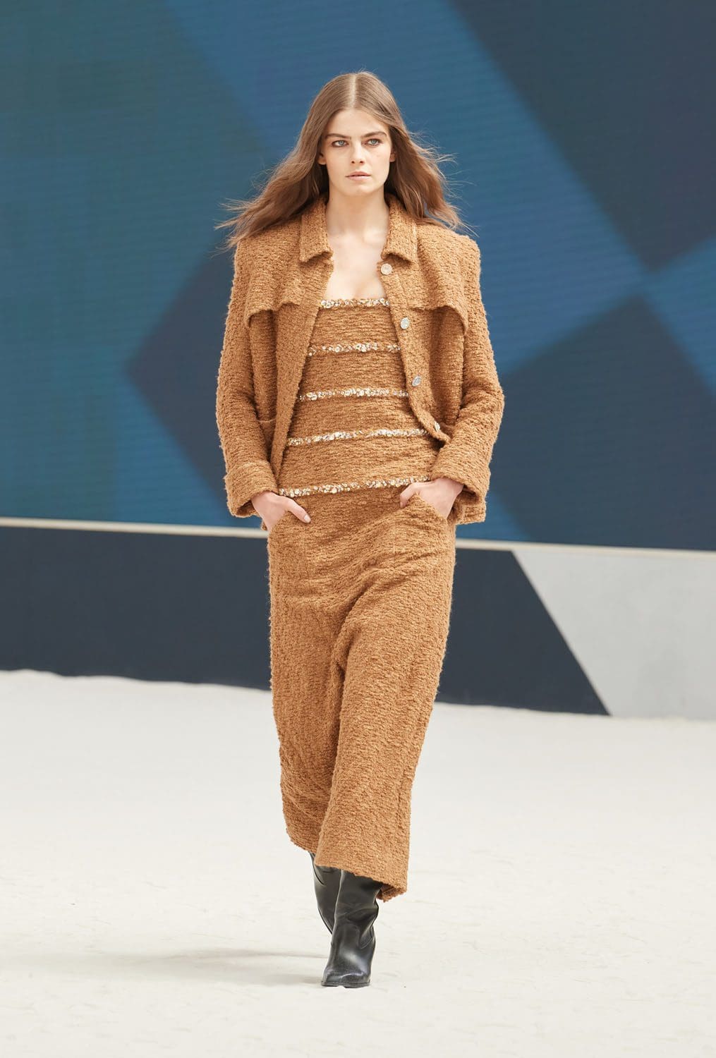 香奈儿 2022 秋冬高级定制系列-2023 Runway 杂志